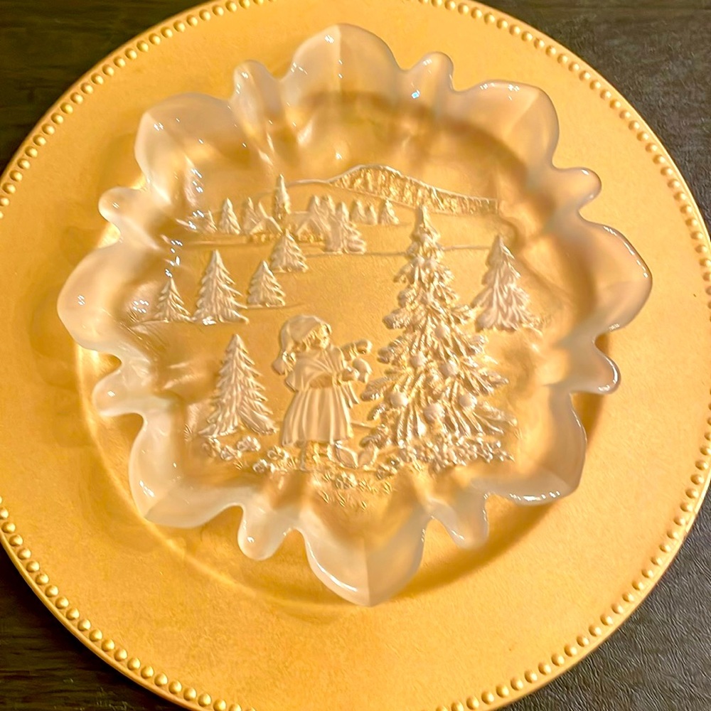 Christmas Story Glass Dish Great / Bowl For Display Decor Or Candy Dish